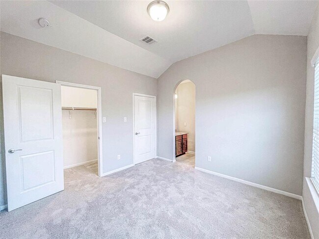Building Photo - 4506 Dorado Dr