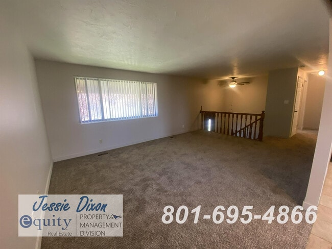 Building Photo - 5136 1250 W