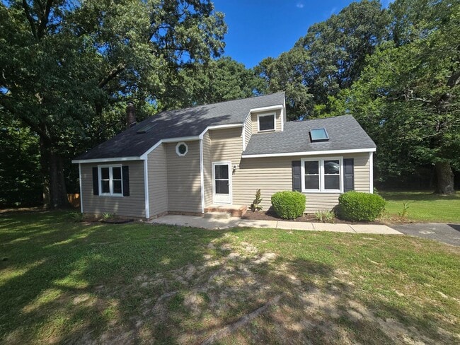 Primary Photo - FULLY REMODELED 3 BR HOUSE IN PRINCE GEORG...