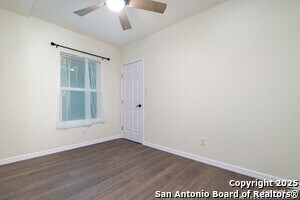 Building Photo - 118 Aganier Ave