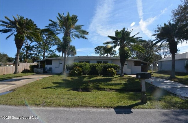 Primary Photo - 413 Del Monte Rd
