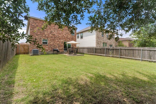 Building Photo - 6708 Glebe Path