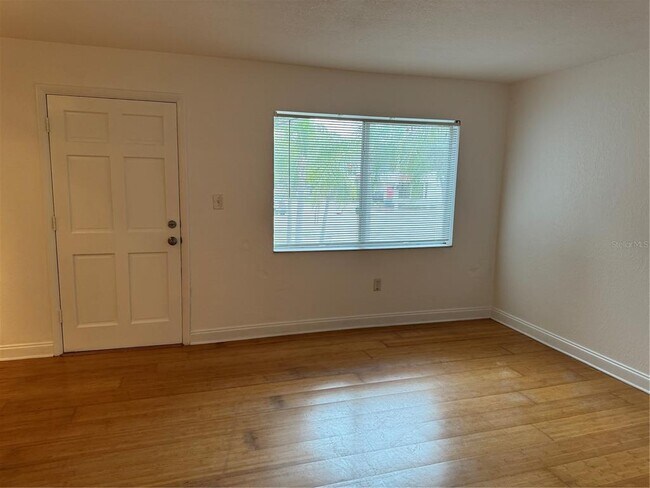 Building Photo - 3914 W Neptune St