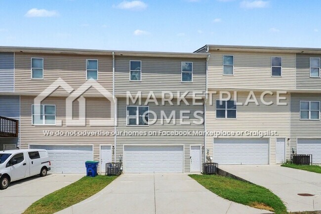 Building Photo - 5798 Westchase St