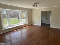 Building Photo - 10421 Tidewater Trail