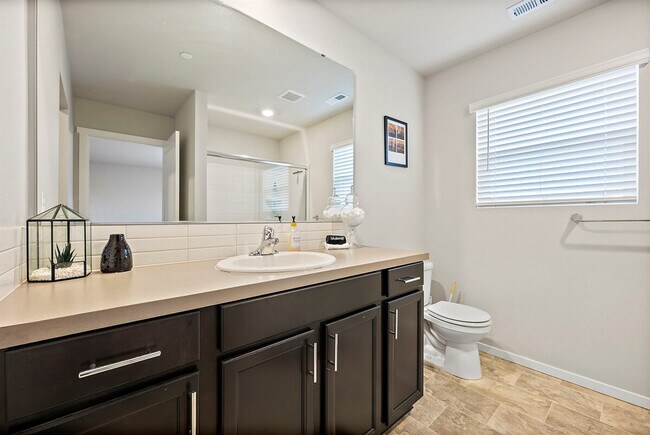 Building Photo - 10715 186th St Ct E