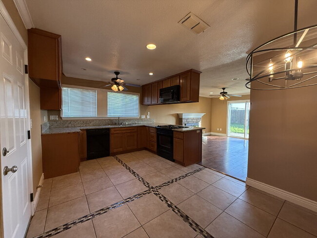 Building Photo - 91 Decathlon Cir