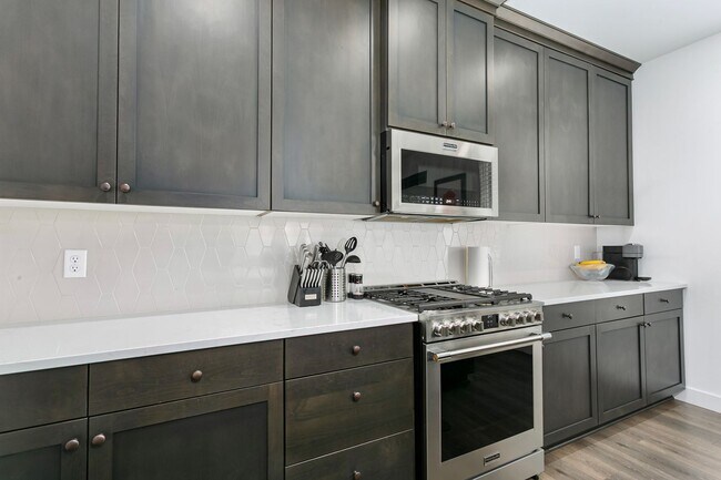 Building Photo - 10412 87th Ave Ct SW