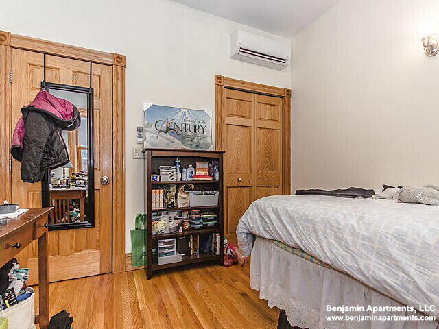 Building Photo - 97 Myrtle St