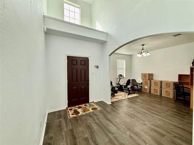 Building Photo - 804 Harvard Pointe Dr