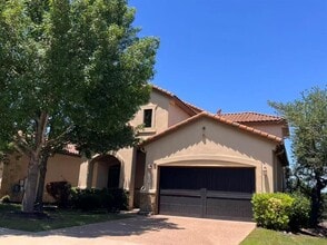 Building Photo - 2216 Gilia Dr