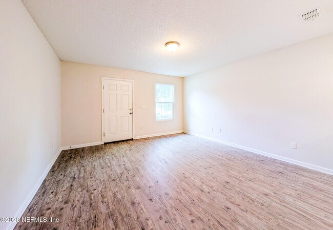 Building Photo - 8441 McGirts Village Ln
