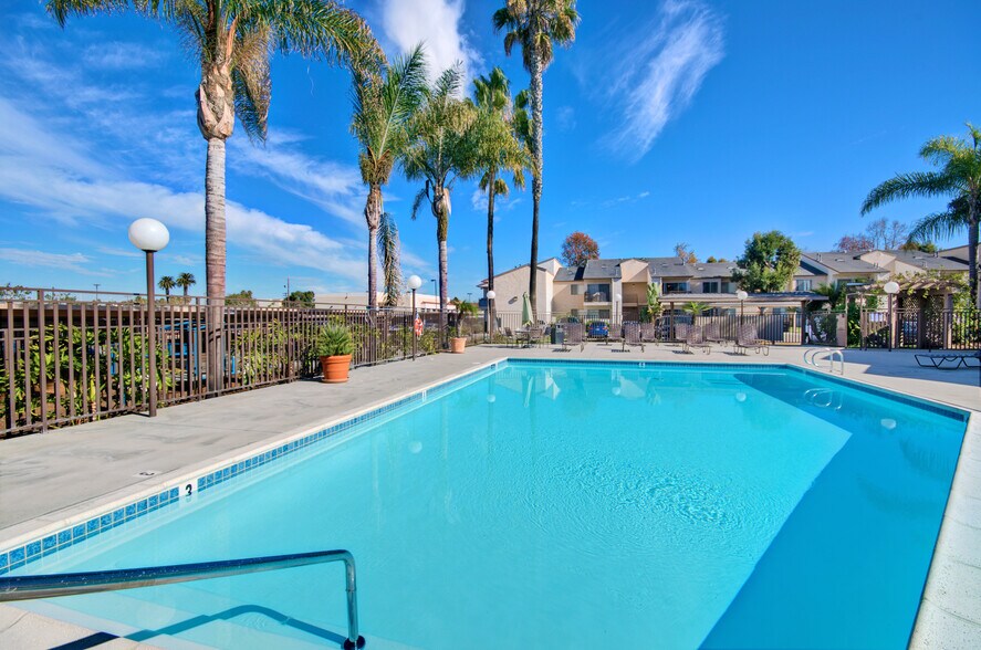 Villa Marina Apartments 652 Moss St Chula Vista CA 91911 Apartment