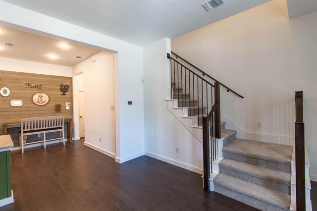 Building Photo - 6557 Northern Dancer Dr
