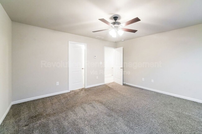 Building Photo - 501 Brady Dr