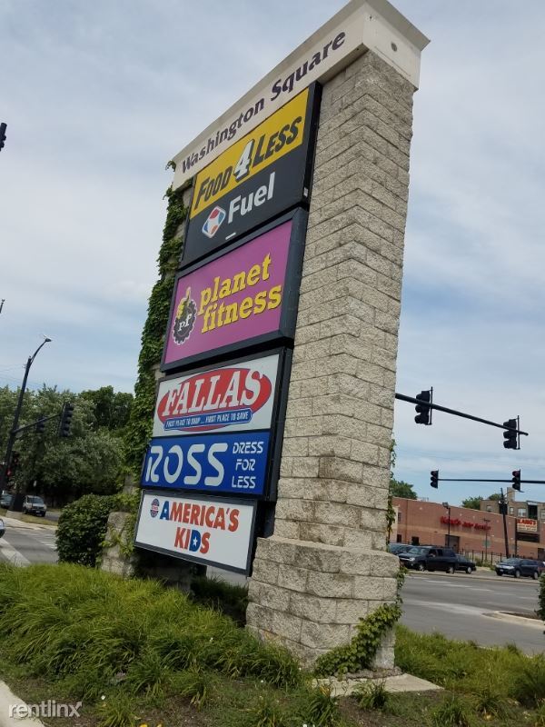 Building Photo - 4846-4856 W North Ave