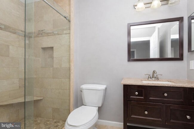 Building Photo - 304 Coventry Way