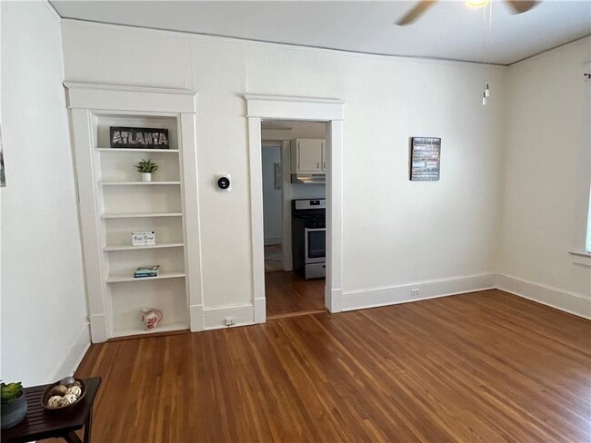 Building Photo - 1168 Orme Cir NE