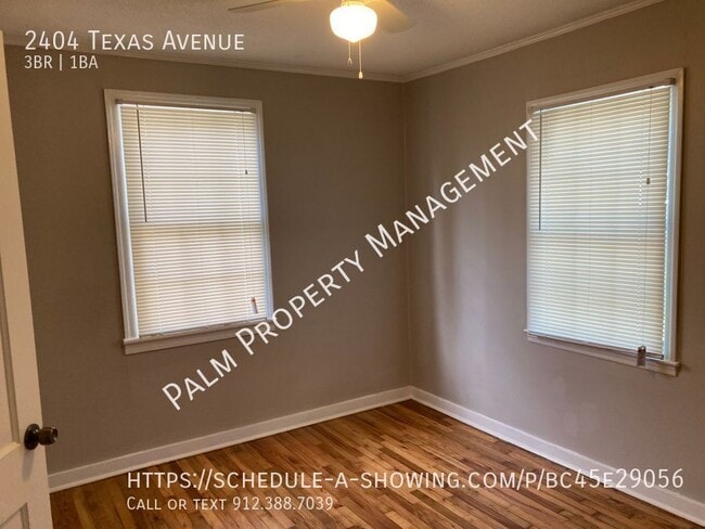 Building Photo - 2404 Texas Ave