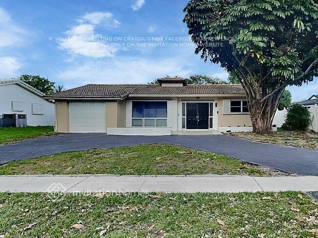 Building Photo - 5301 Polk St