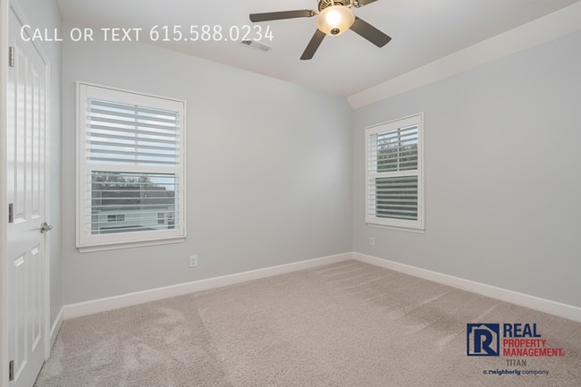 Building Photo - 353 Moira Cir