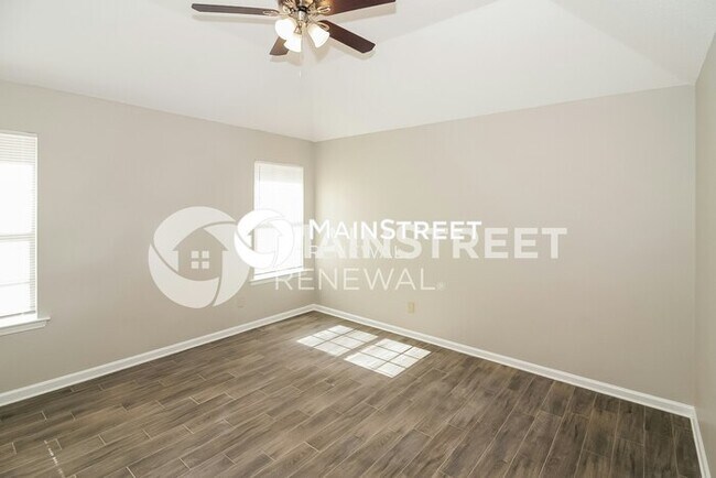 Building Photo - 3 Bedroom Pet-Friendly Home in Memphis, TN...