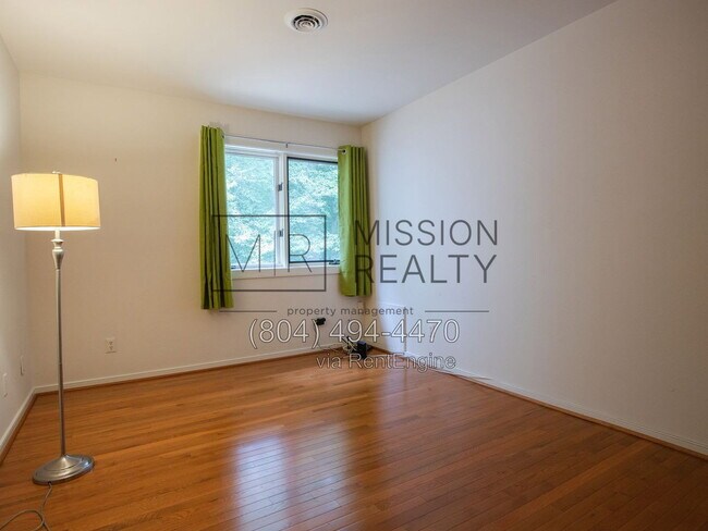 Building Photo - 5420 Sunrise Bluff Ct