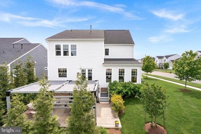 Building Photo - 1124 Themis St SE