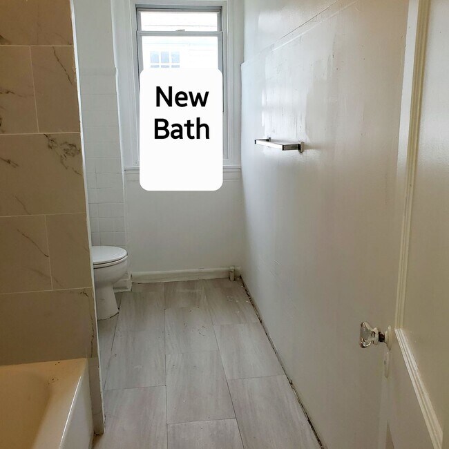 Building Photo - 819 N 64th St