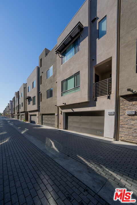 Building Photo - 13107 W Lumina Way