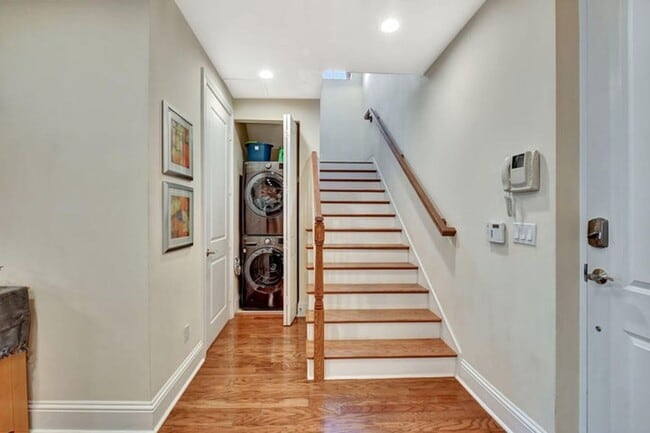 Building Photo - 3120 E Latitude Cir