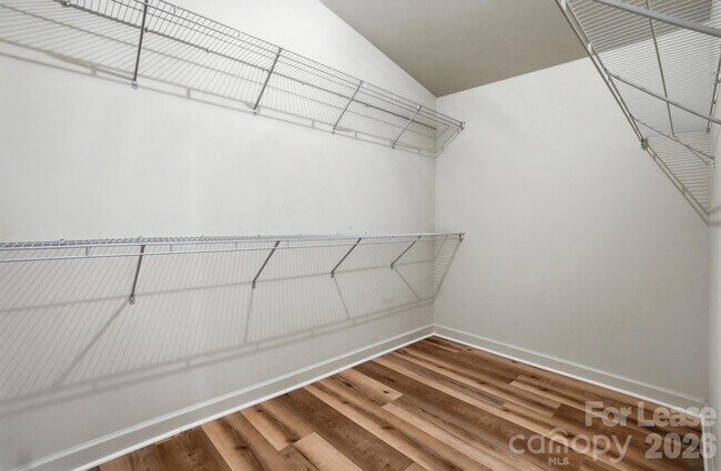 Building Photo - 17122 Red Feather Dr