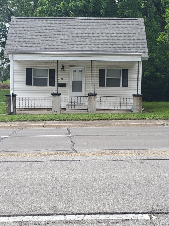 Building Photo - 1089 S Martin Luther King Jr Dr