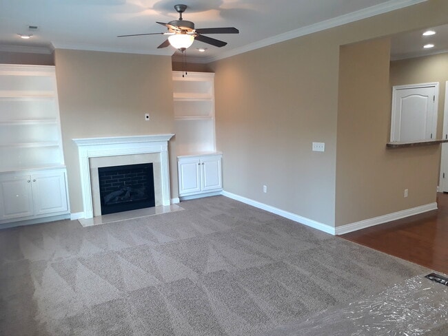 Building Photo - 2508 Kittens Joy Cir