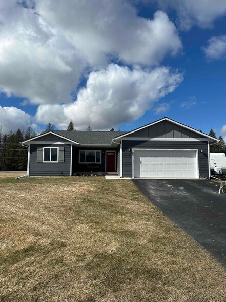 Building Photo - 12 Sawtooth Ct