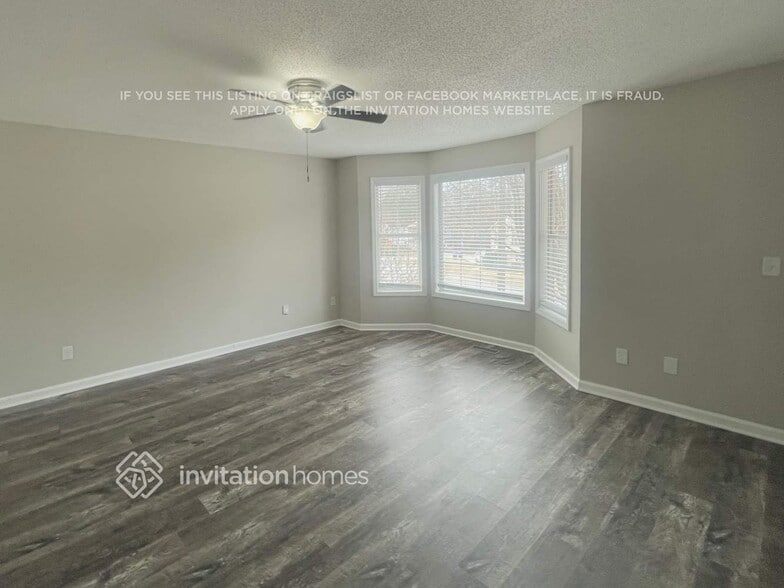 Building Photo - 304 Ivy Brook Dr