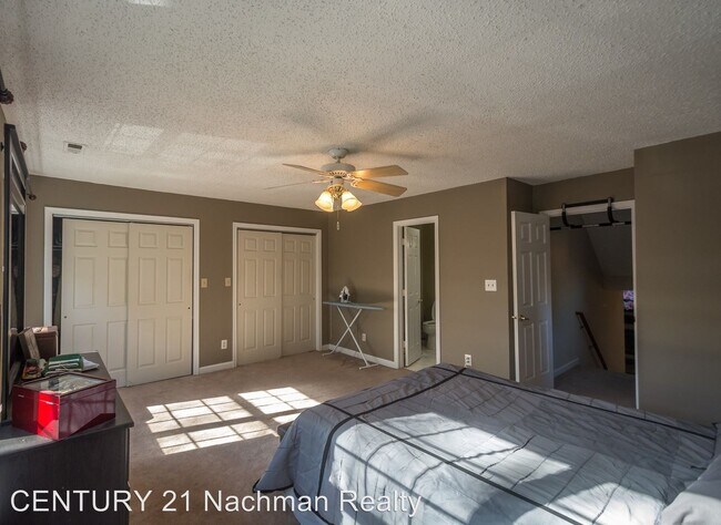 Building Photo - 3 br, 2.5 bath House - 529 Kristy Court