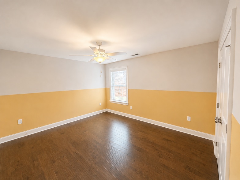 Building Photo - 15521 Ironcrest Dr NW
