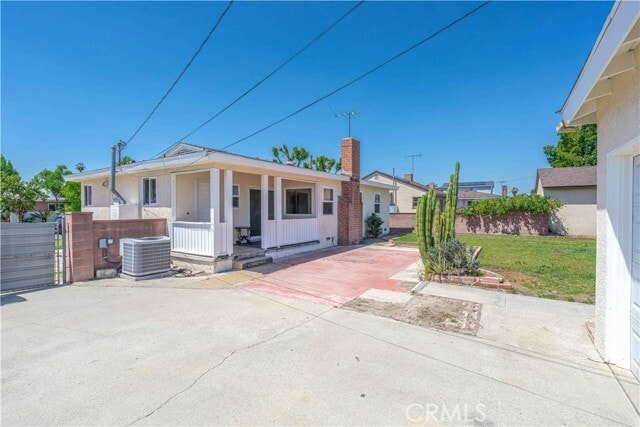 Building Photo - 7645 Glencliff Dr