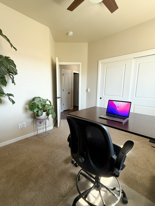 Building Photo - 724 Pioneer Dr