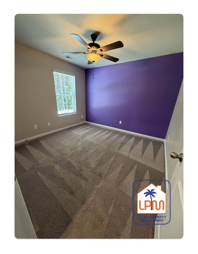 Building Photo - Beautiful and spacious 5-Bedroom Home in Convenient Okatie Location