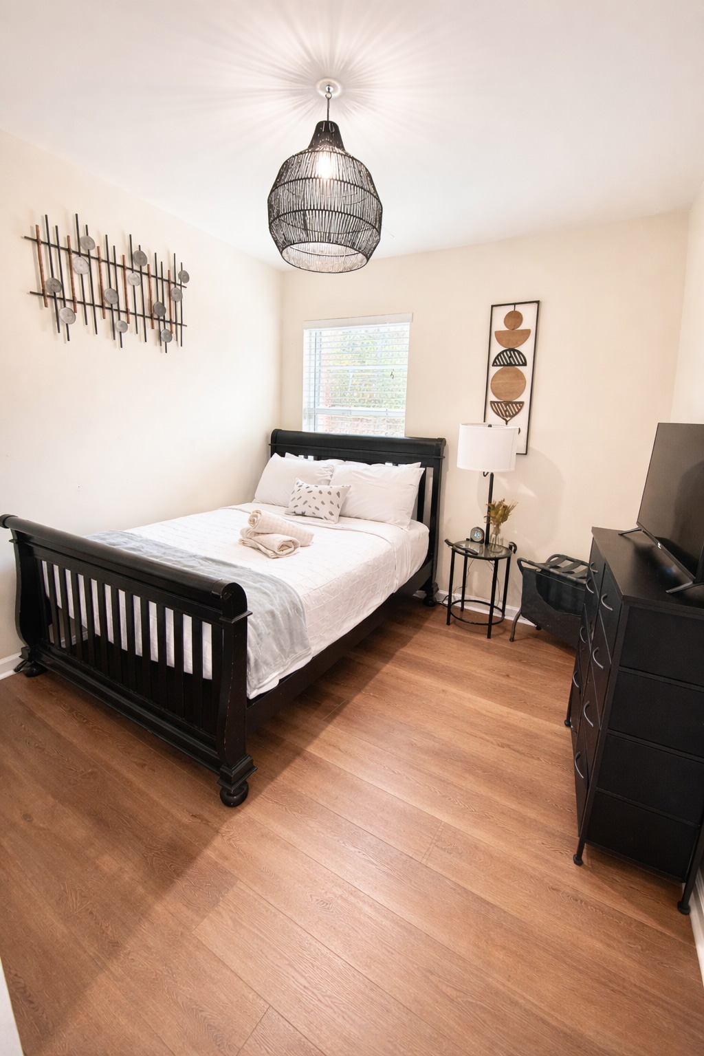 Secondary bedroom (visual with furniture) - 8253 Belmont Stables Dr