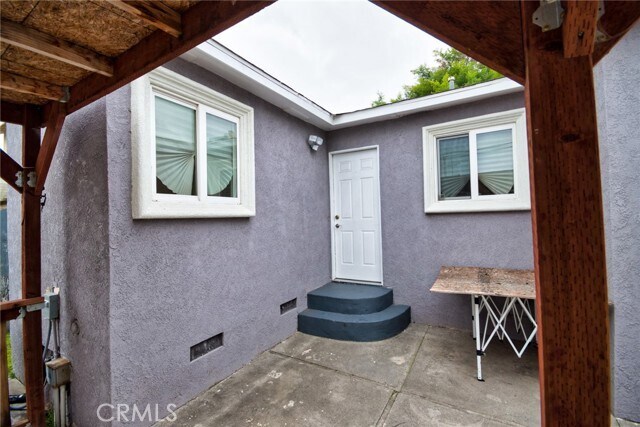 Building Photo - 6052 Marshall Ave