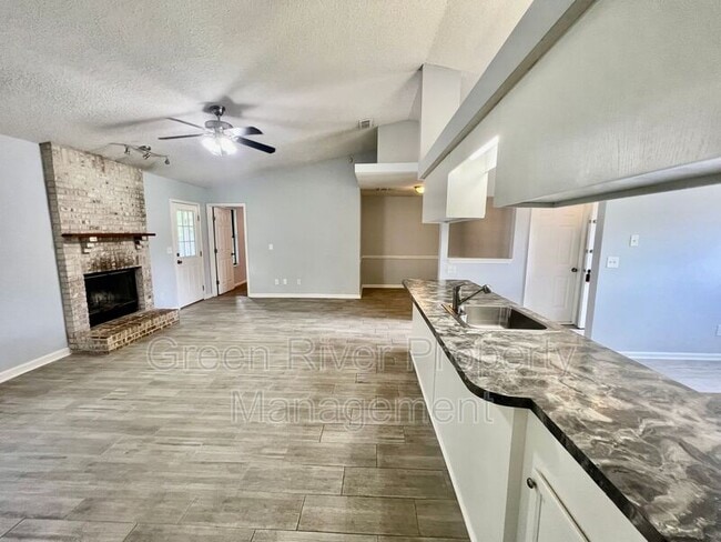 Building Photo - 3248 Dowitcher Ln