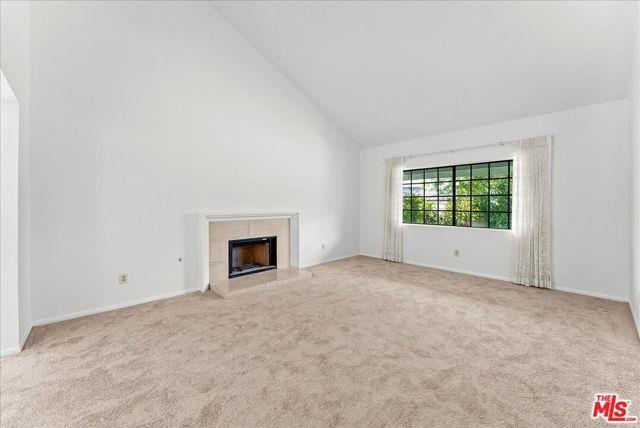 Building Photo - 6911 Sunset Ridge Ct