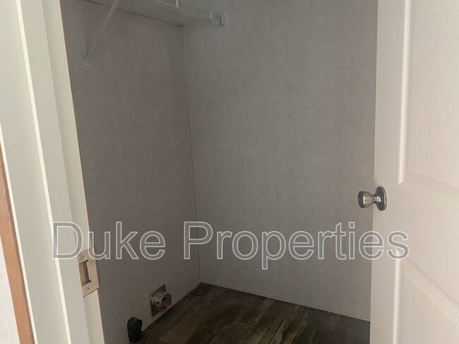 Building Photo - 6009 Boyd Rd