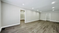 Building Photo - 815 W Palmetto St