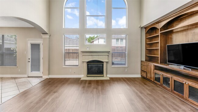 Building Photo - 11405 Starlight Bay St