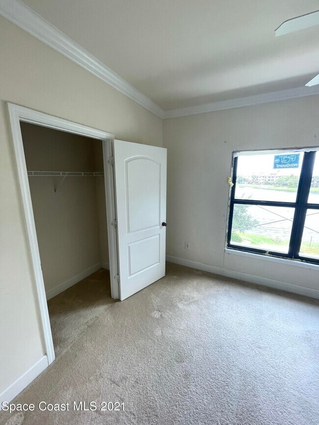 Building Photo - 6411 Borasco Dr