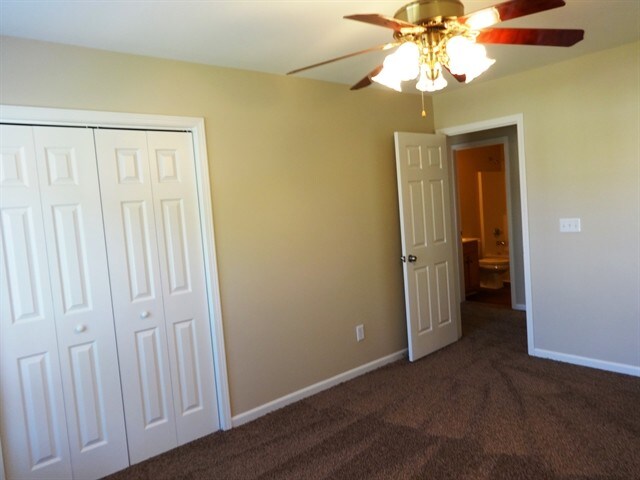 Building Photo - 9029 Robins Nest Way